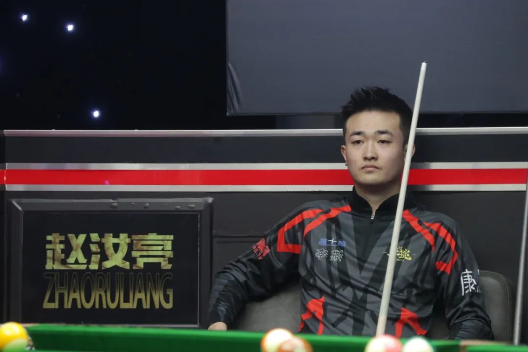 袜子材质应 袜子材质应