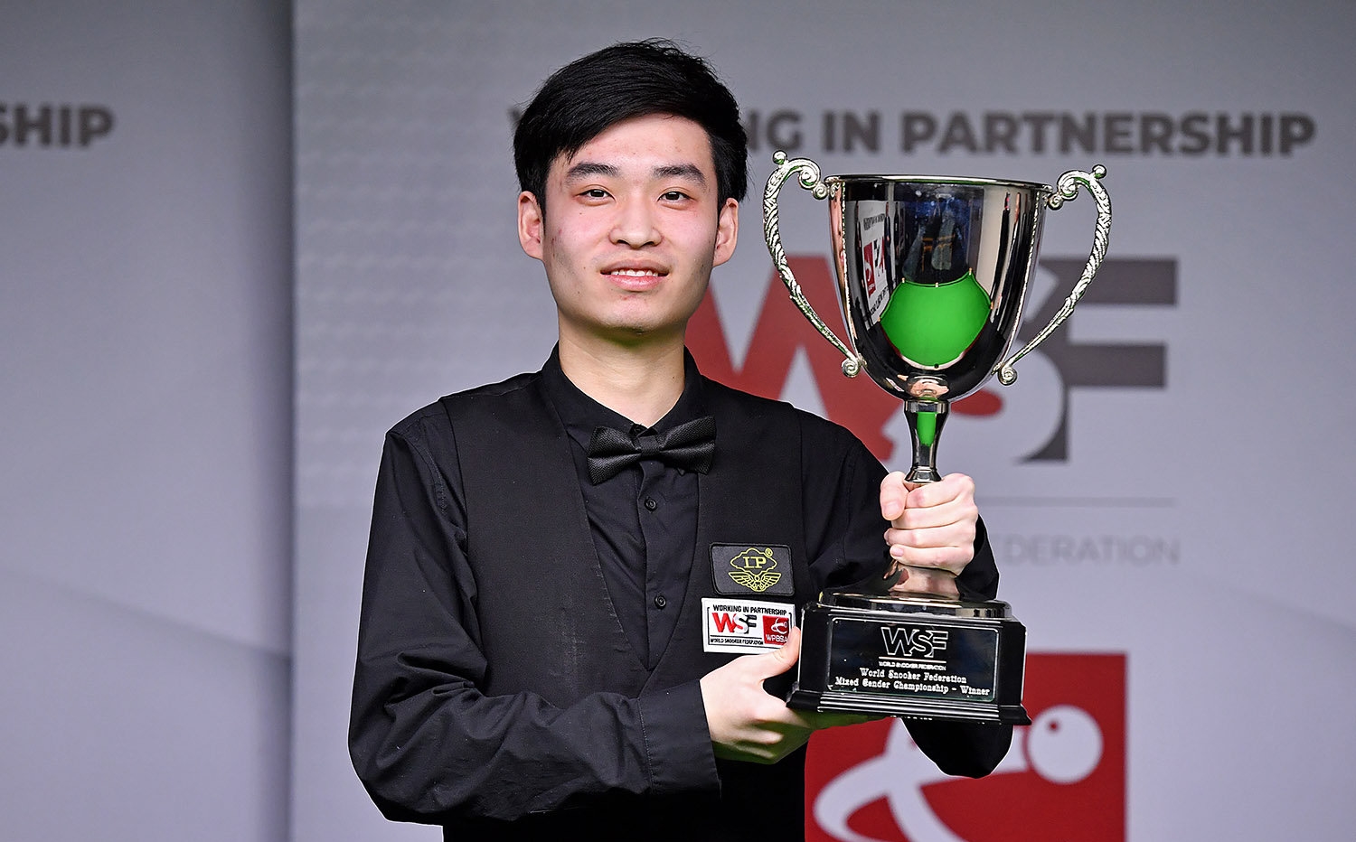 阿莫林的目 阿莫林的目