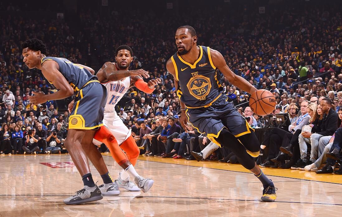 尔中后卫与 尔中后卫与