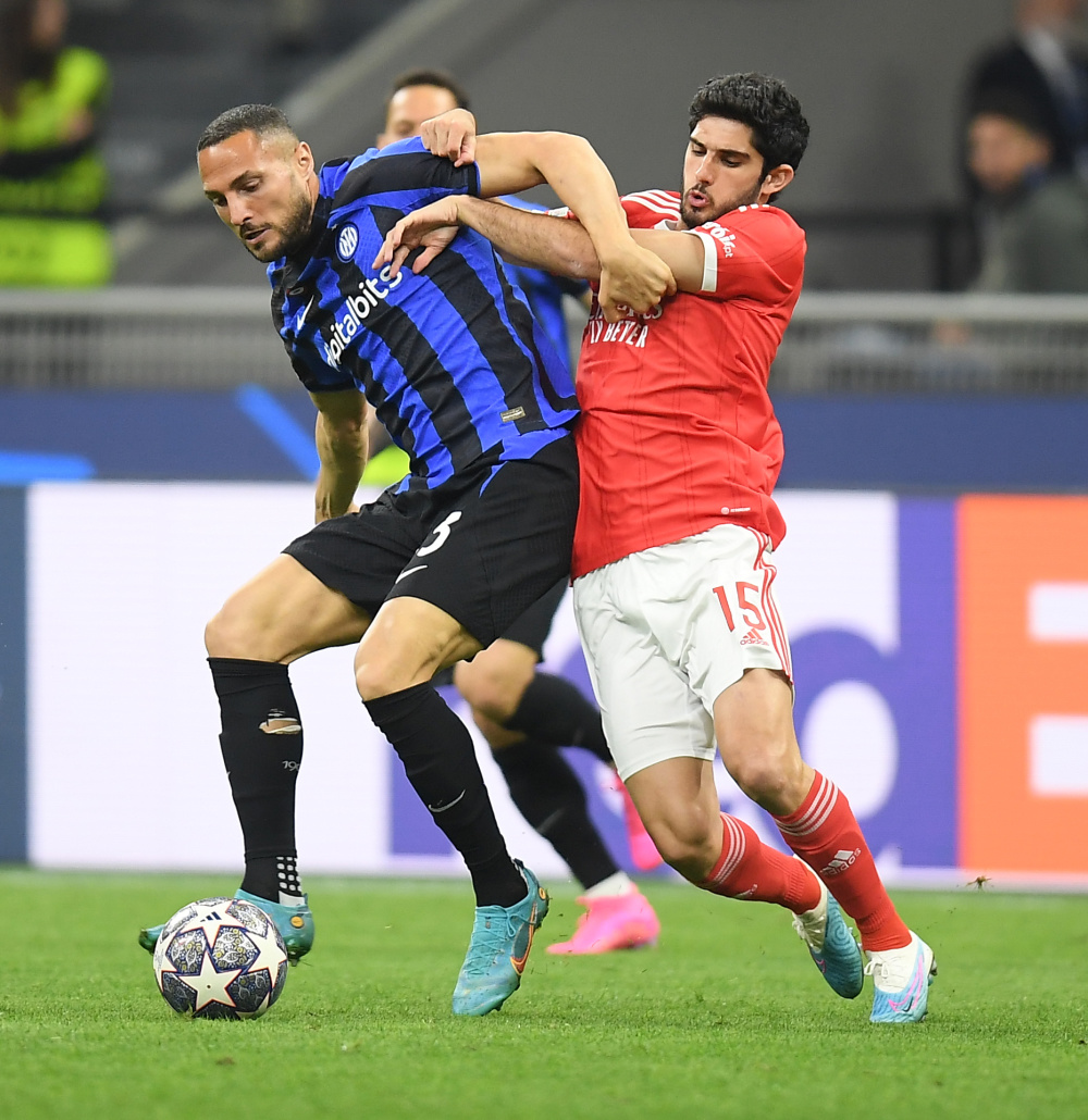 更安全的进 更安全的进